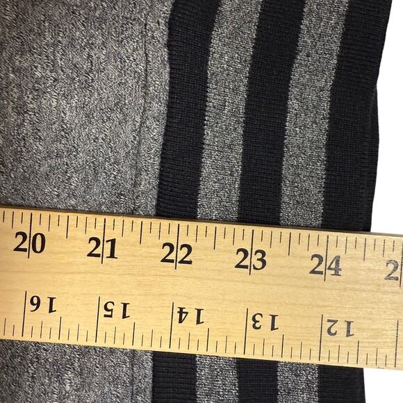 Tony Hawk Varsity Hoodie Jacket Gray Black Faux Fur Lined Men’s Small - Picture 7 of 8